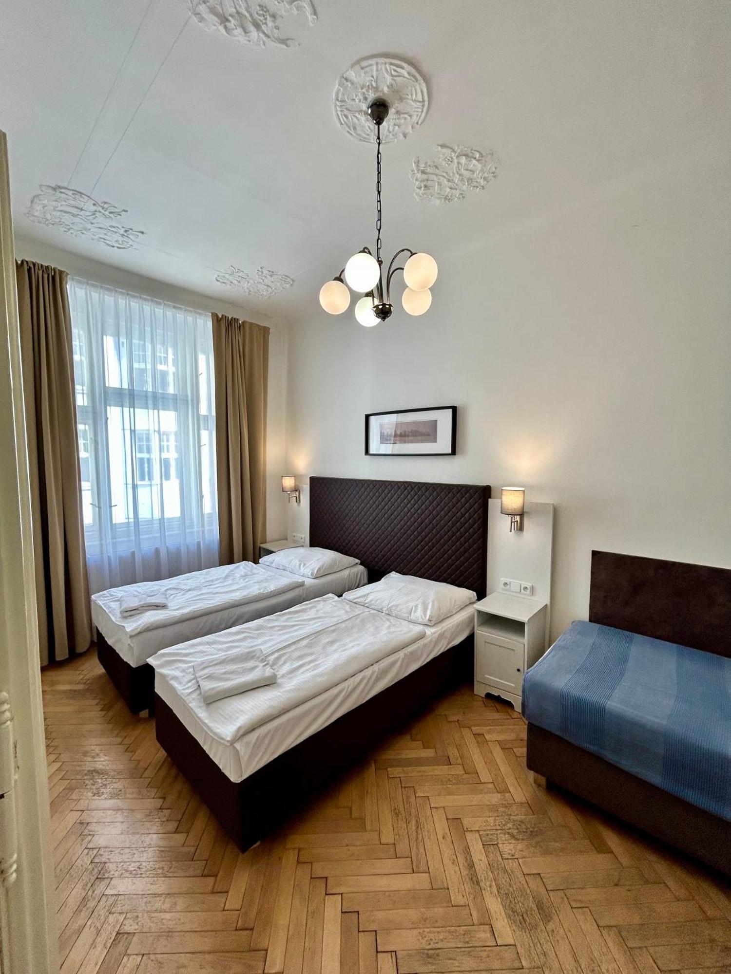 Prague Central Exclusive Apartments Екстер'єр фото