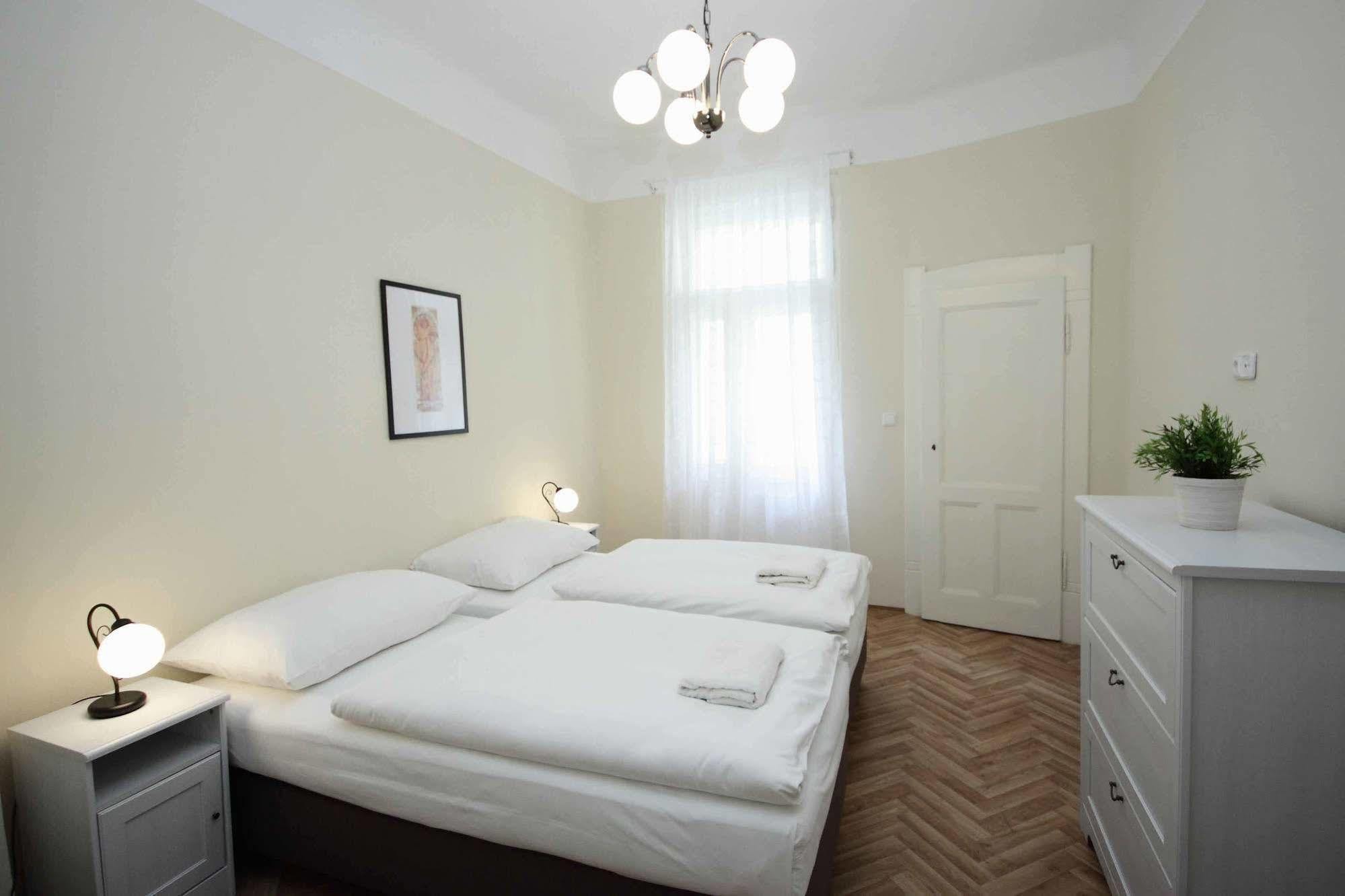 Prague Central Exclusive Apartments Екстер'єр фото